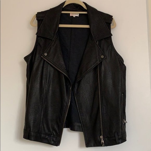 Sunset + Spring Oversized Leather Vest w Sequin Pattern - Picture 2 of 6